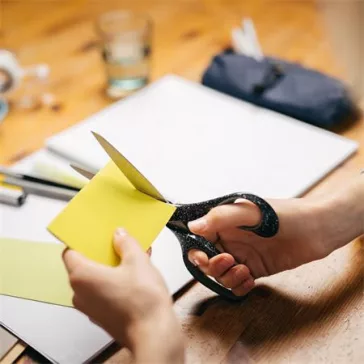 FISKARS olló, ifjúsági, 20 cm, foltos fekete
