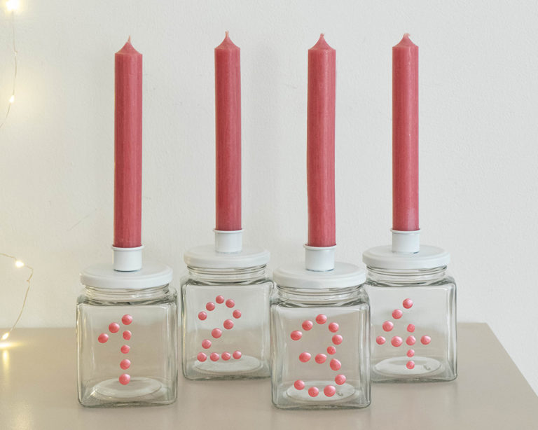 Adventi üvegek gyertyatartóval, Marabu Pearl Pen festékkel