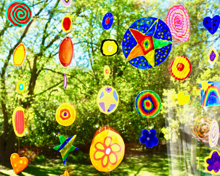 Napfogó készítése Marabu KiDS Window Color festékkel