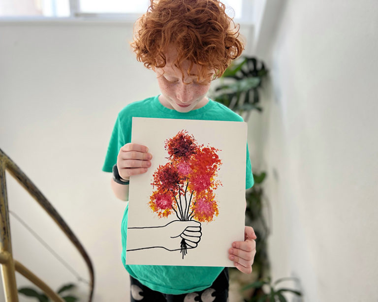 Nyomdázás virággal és Marabu KiDS Little Artist festékkel