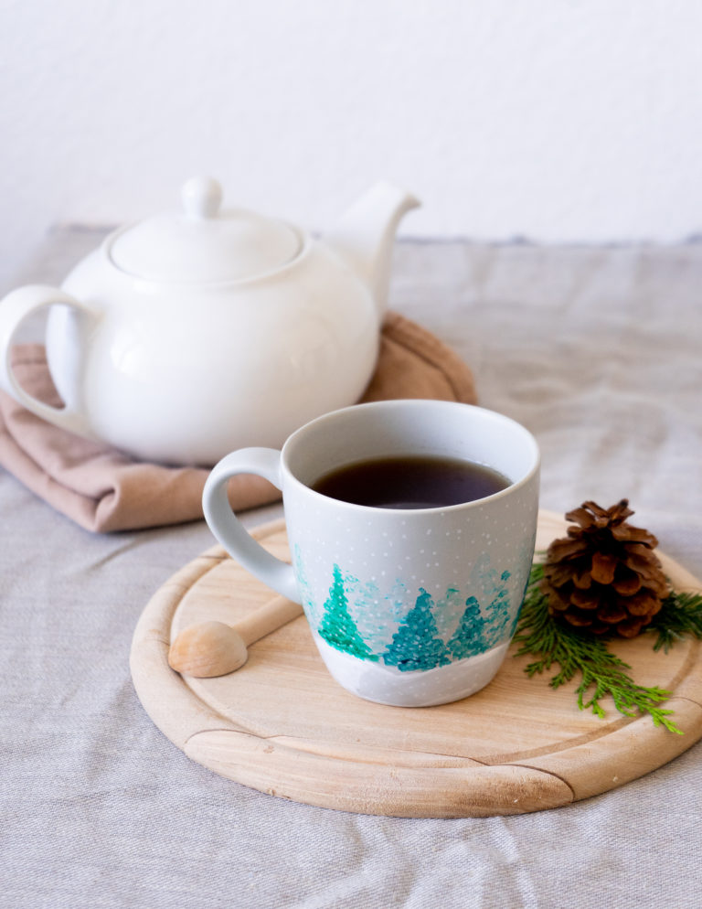 Téli tájképes bögrék Marabu porcelánfestékkel